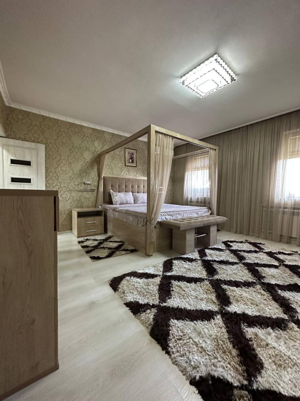 Hi-Tech Apartment In City Center Tașkent Exterior foto